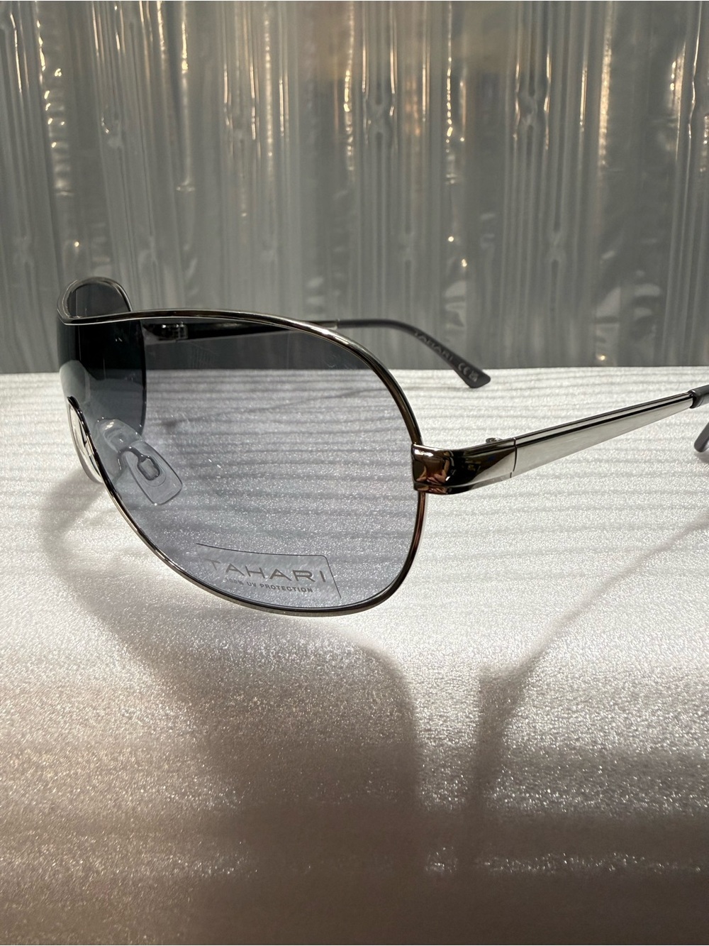 Tahari Sport Shield Sunglasses Silver Frame Gray Gradient Lens-Unisex-New